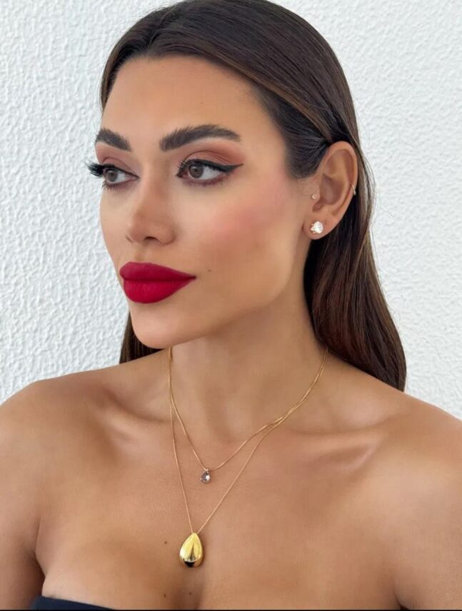 Colar Duplo Folheado a Ouro 18k Gota de Zirconia e Lisa